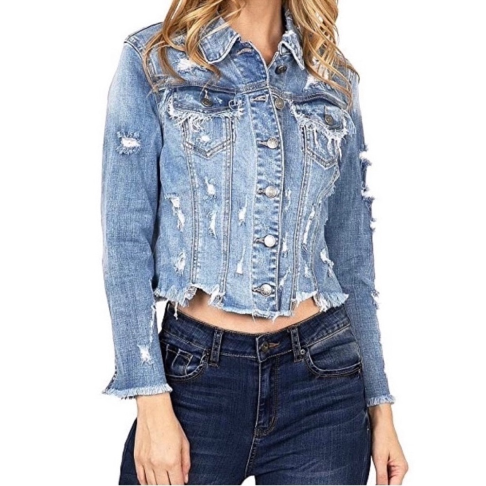 Cello Women's Crop Distressed & Frayed Jean Jacket (Large, Denim)